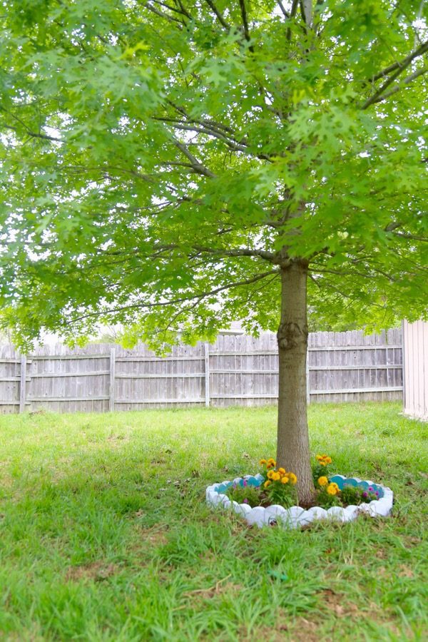 DIY Tree Border Garden | Love & Renovations