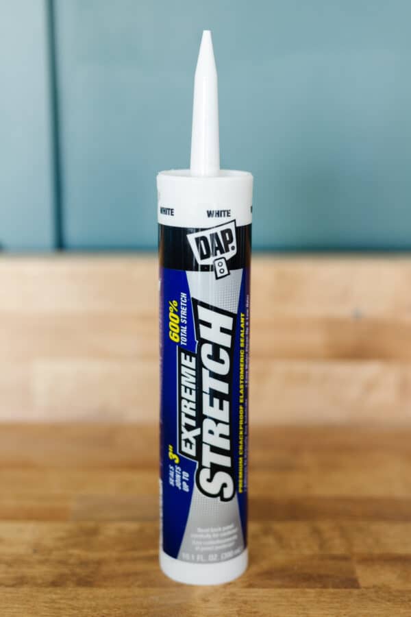 How to Use Caulk {The Complete Guide!} – Love & Renovations