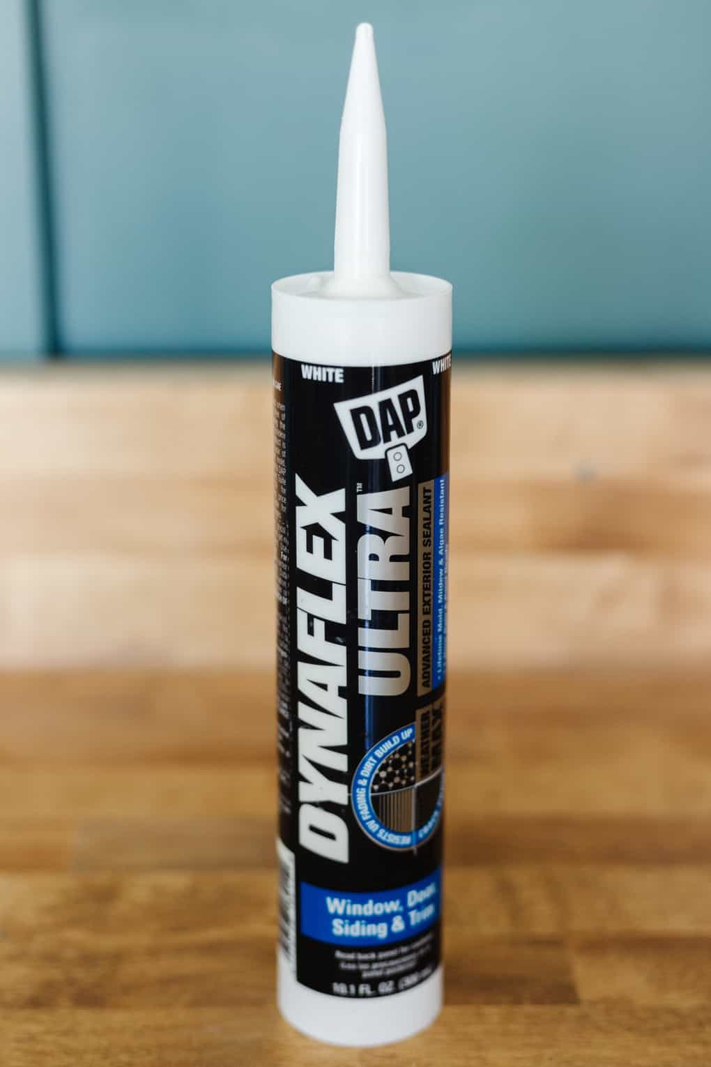 How to Use Caulk {The Complete Guide!} – Love & Renovations