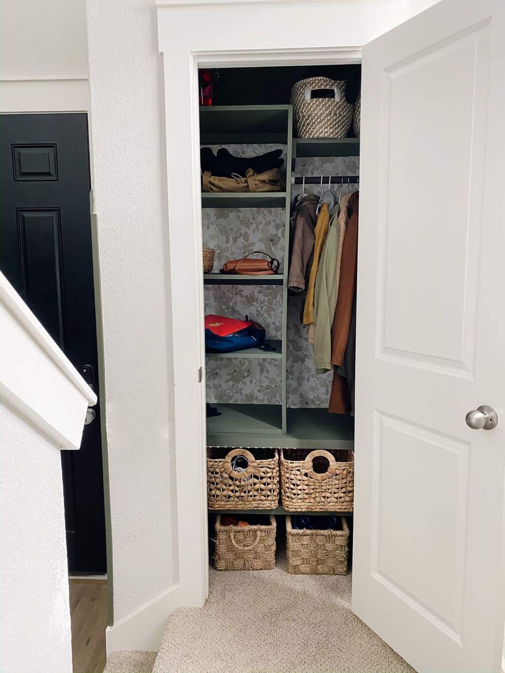 DIY Entry Closet Makeover {Finally!!!!} – Love & Renovations