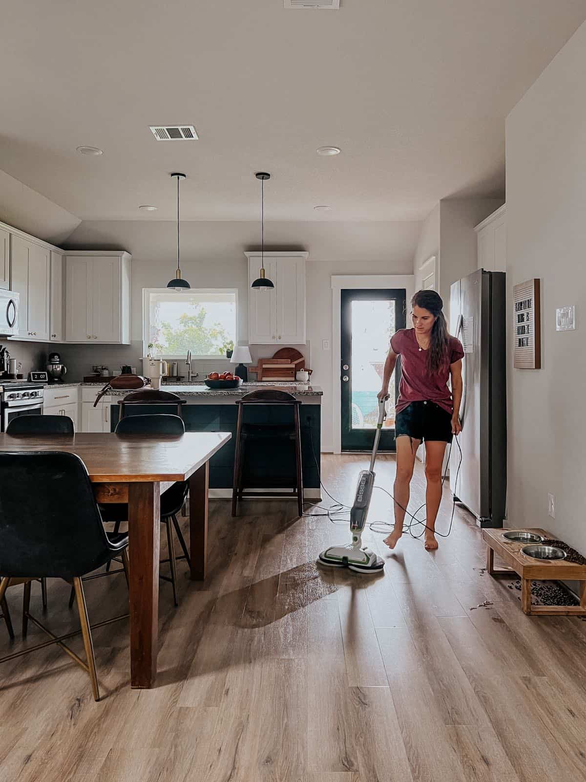 How To Mop a Floor So It's Actually Clean [Beginner's Guide]