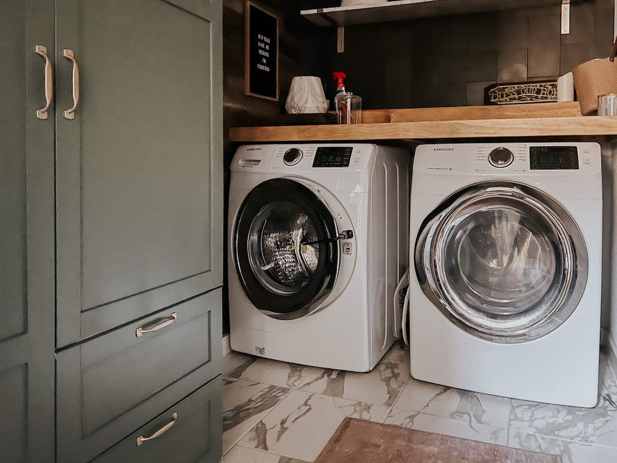 How to Clean a Front Load Washer and Remove Mildew